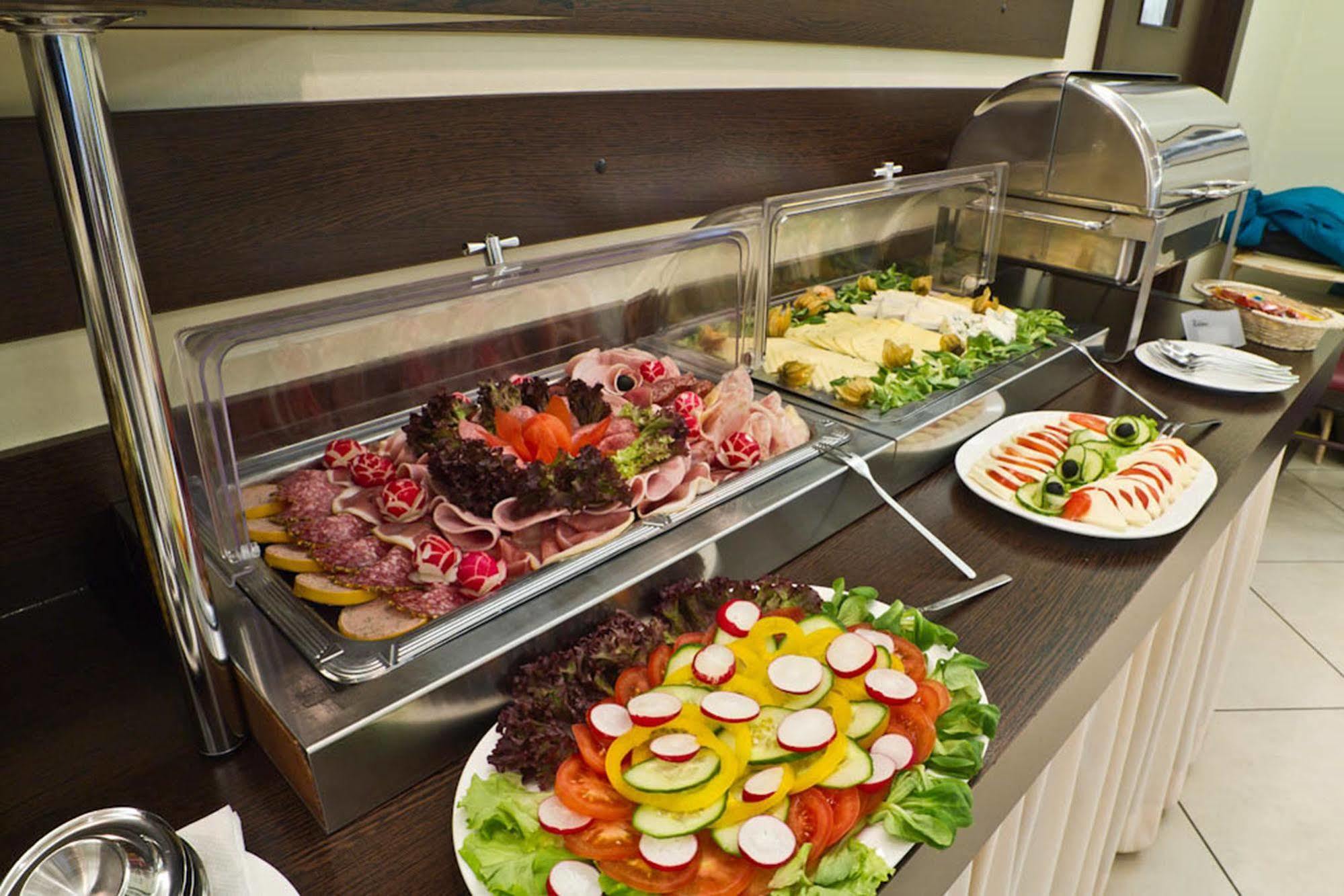 Ivbergs Hotel Messe Nord Berlin Zewnętrze zdjęcie