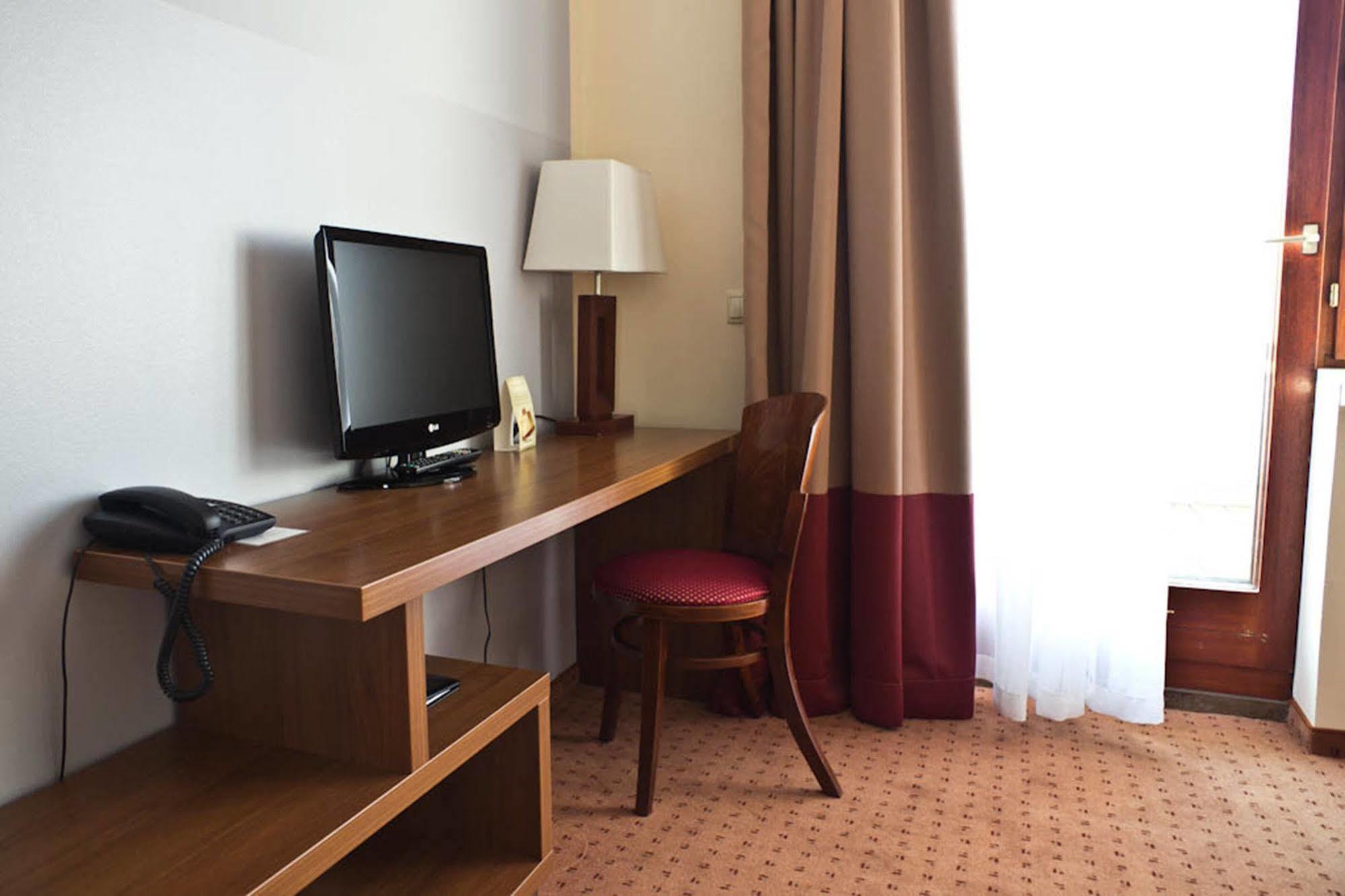 Ivbergs Hotel Messe Nord Berlin Zewnętrze zdjęcie